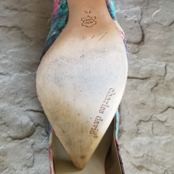 Shoes - Picture 4 of 4